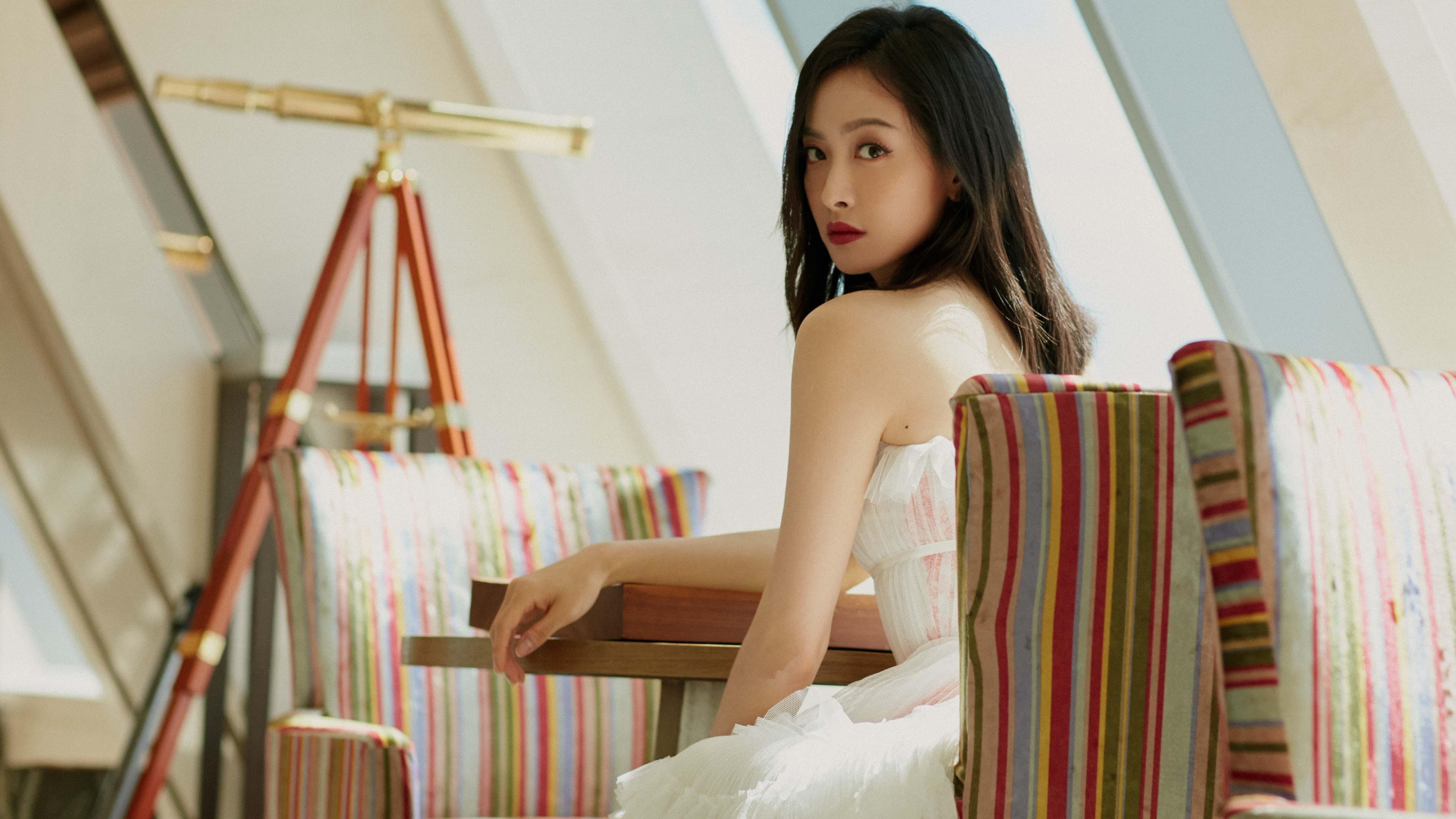 九游游戏在线玩-大型漂流探险赛，激流中奋勇搏击的水上竞技，漂流比赛项目都有什么